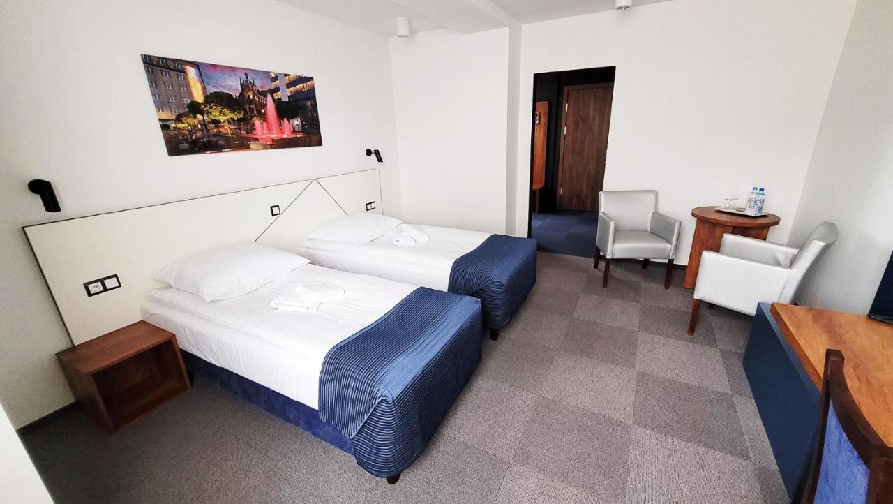 Hotel Katowice Premium Esterno foto